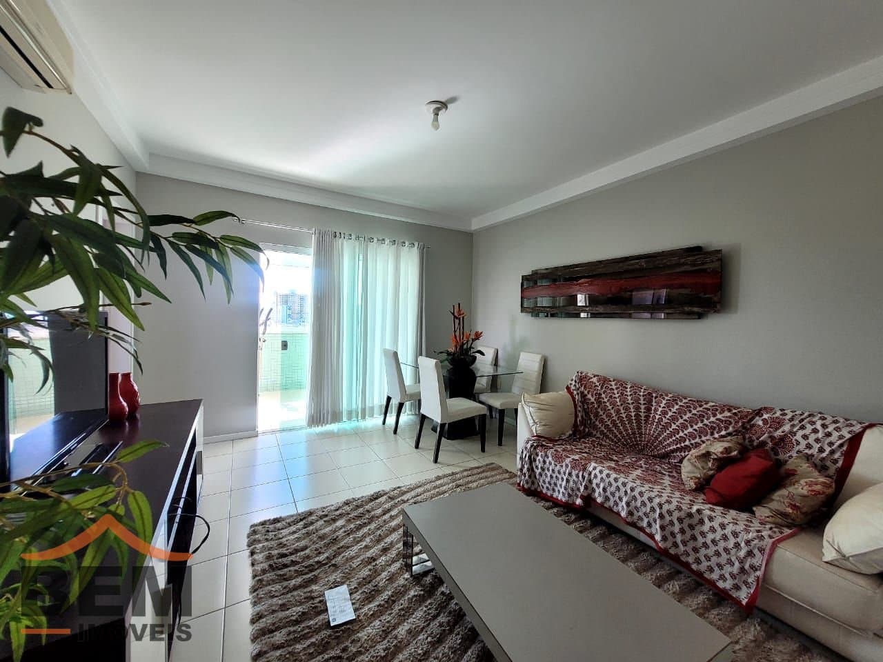 Apartamento para Locação com 2 quartos e 94m² no bairro Centro, em Itajaí
