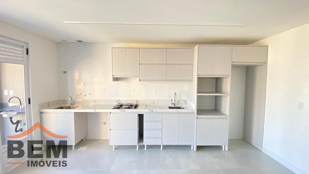 Apartamento para Locação com 2 quartos e 70m² no bairro São João, em Itajaí