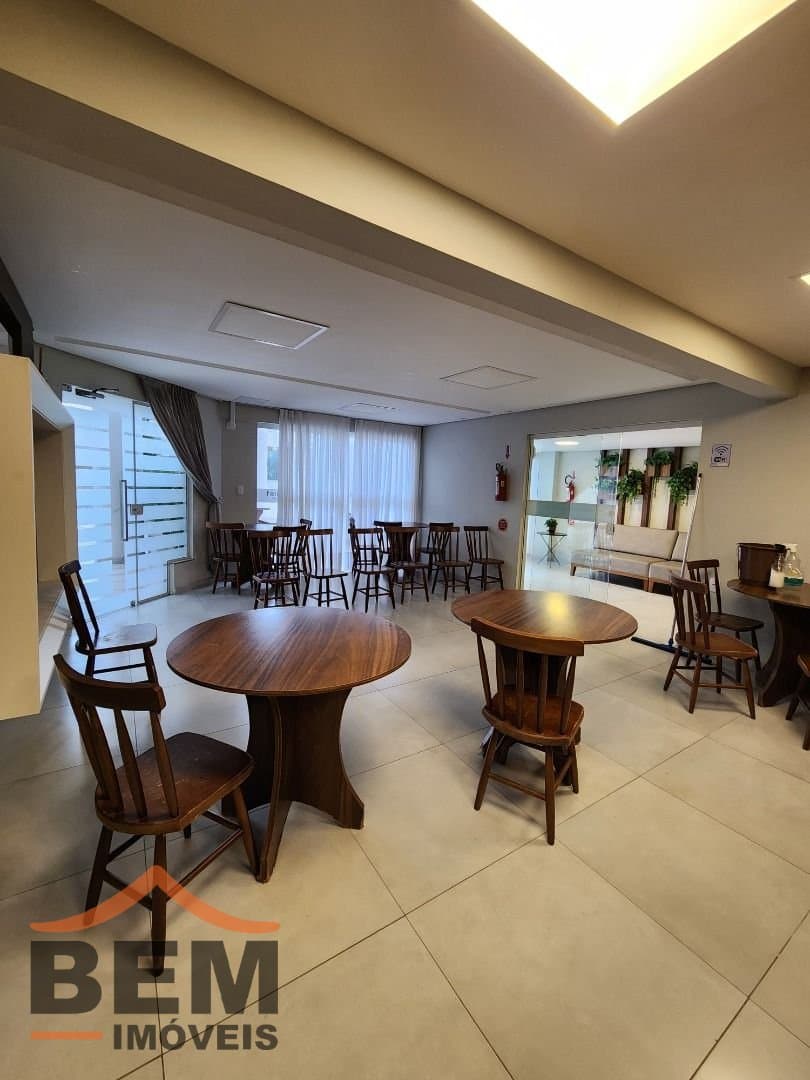 Apartamento para Venda com 3 quartos e 87m² no bairro Vila Operária, em Itajaí