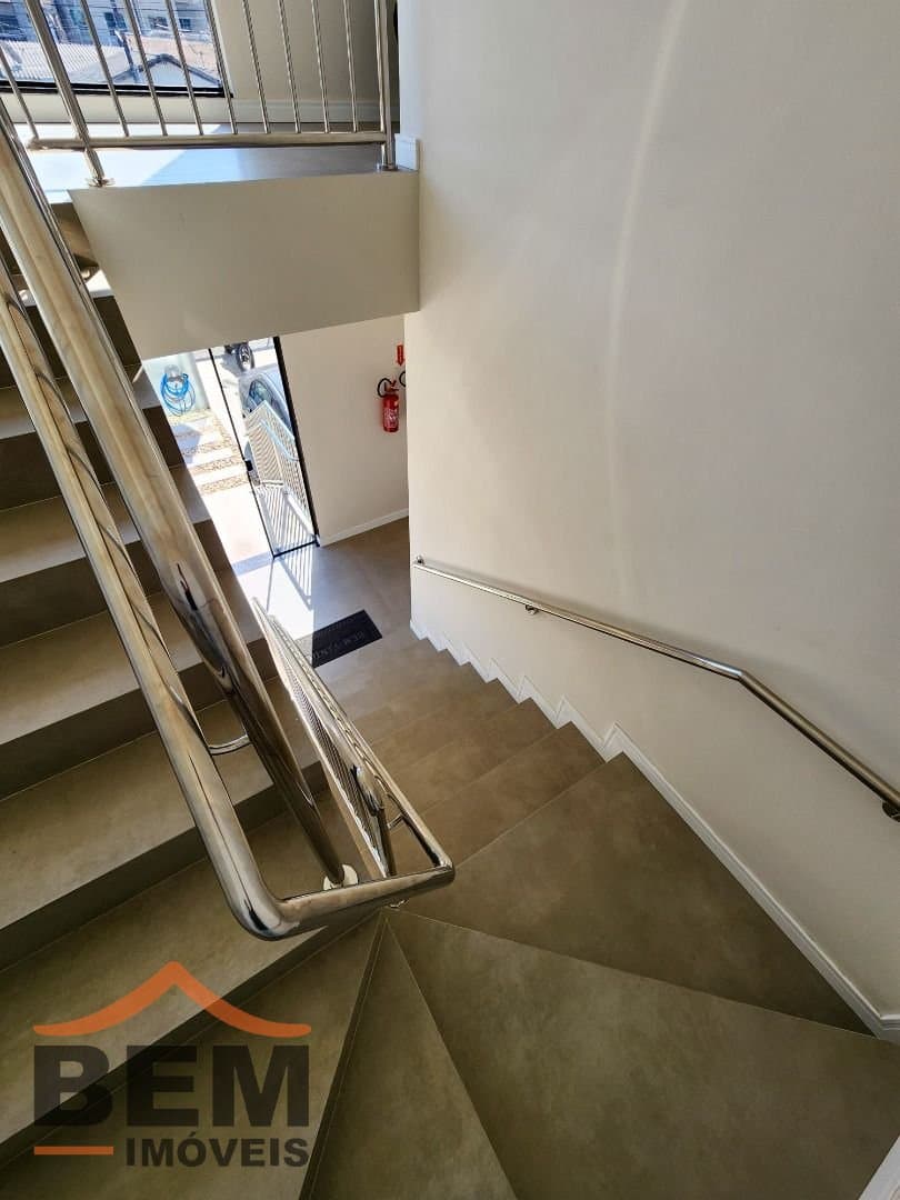Apartamento para Venda com 3 quartos no bairro Cordeiros, em Itajaí