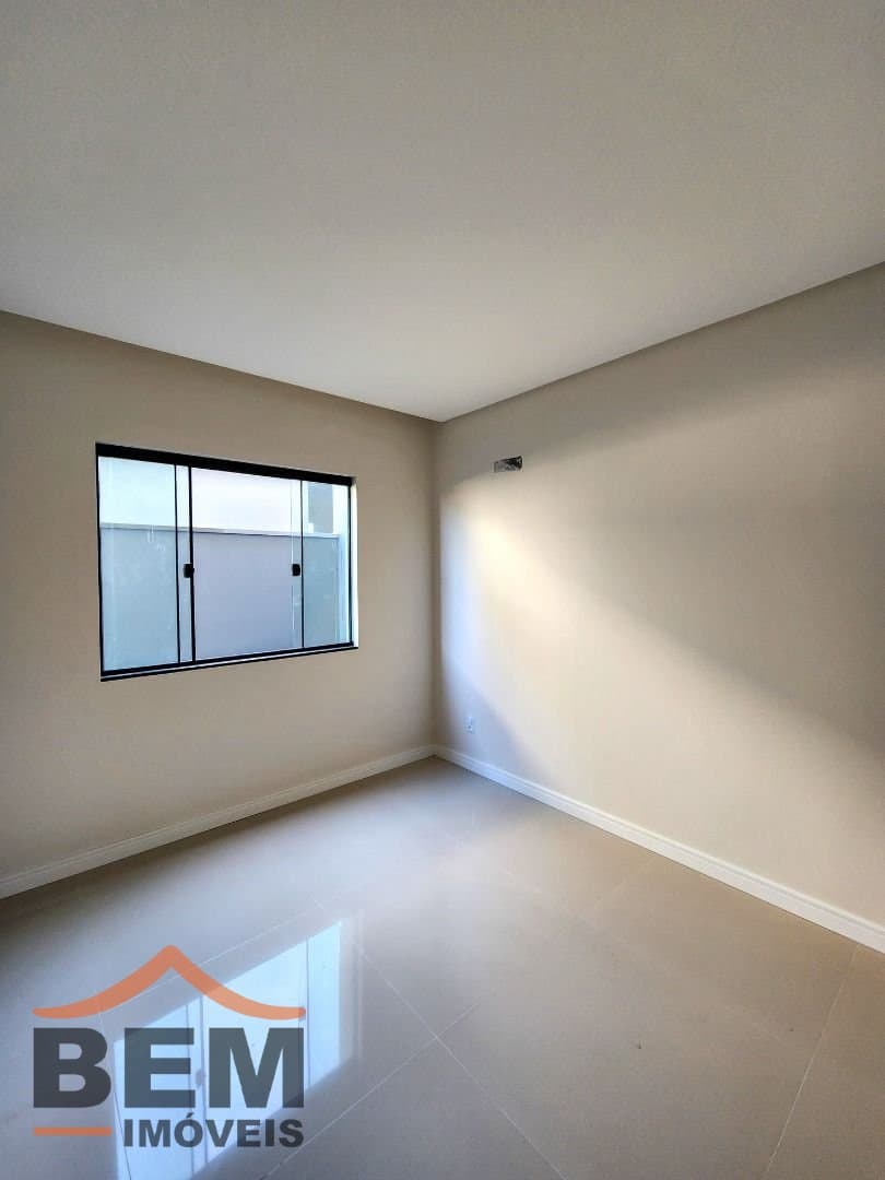 Apartamento para Venda com 3 quartos no bairro Cordeiros, em Itajaí