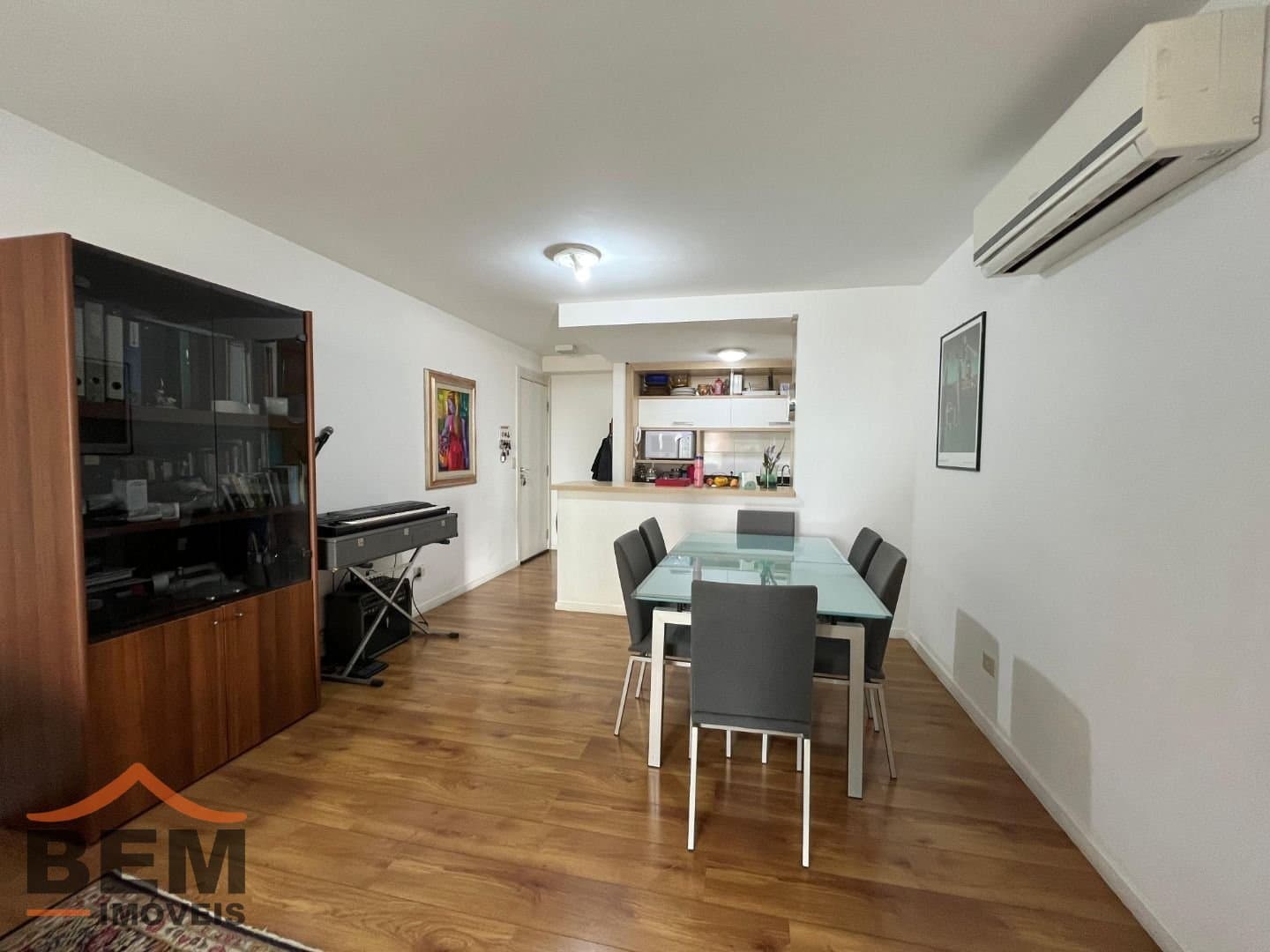 Apartamento para Venda com 2 quartos e 83m² no bairro Centro, em Itajaí
