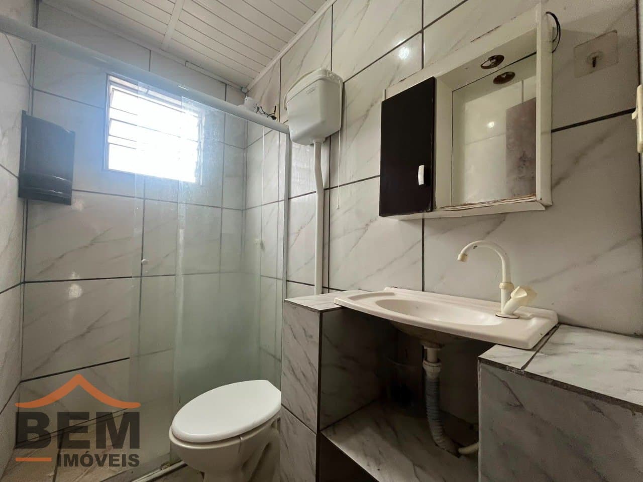 Kitnet para Locação com 1 quarto e 30m² no bairro Cidade Nova, em Itajaí