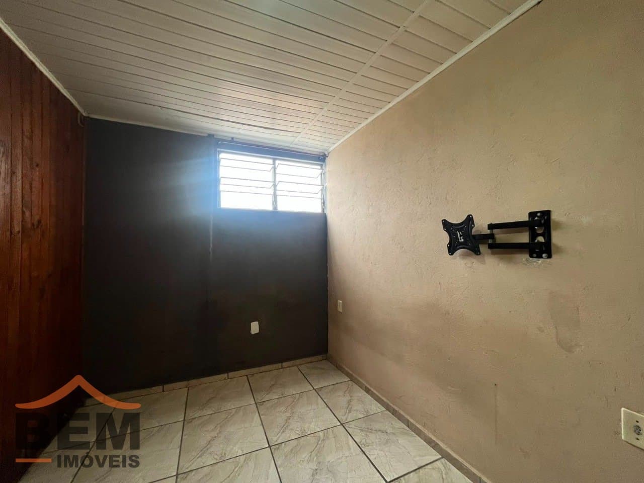 Kitnet para Locação com 1 quarto e 30m² no bairro Cidade Nova, em Itajaí