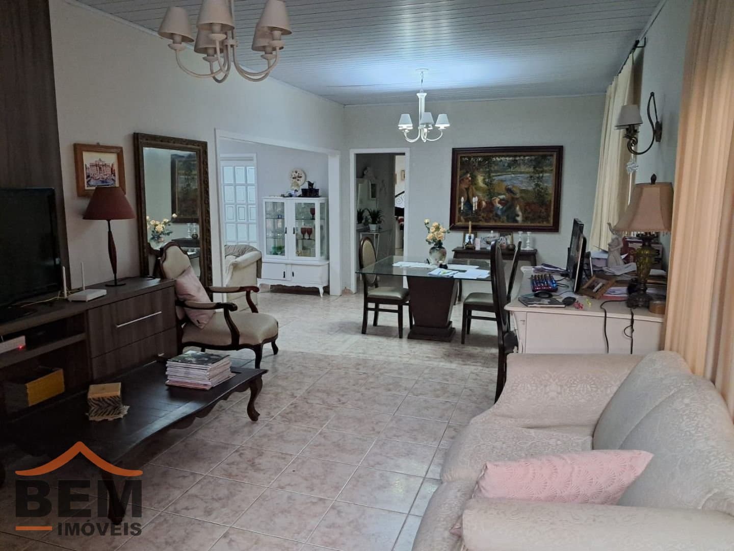 Casa com 3 quartos e 270m² no bairro Fazenda, em Itajaí