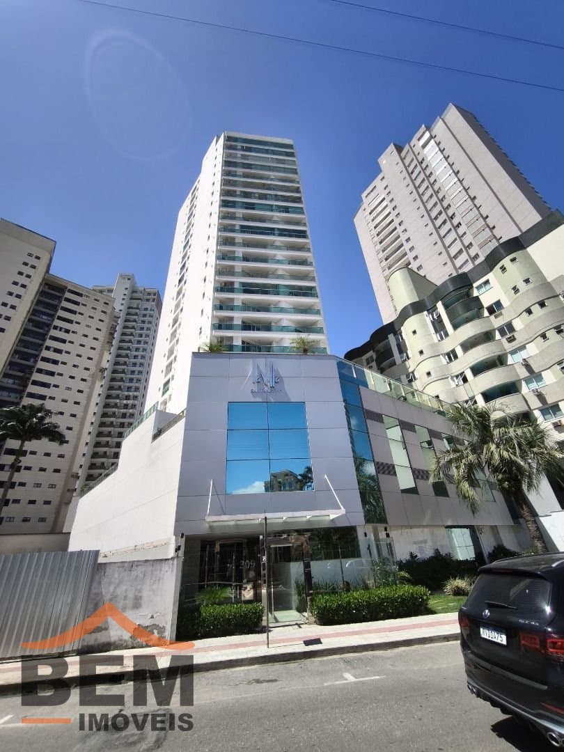 Apartamento para Venda com 2 quartos e 70m² no bairro Centro, em Itajaí