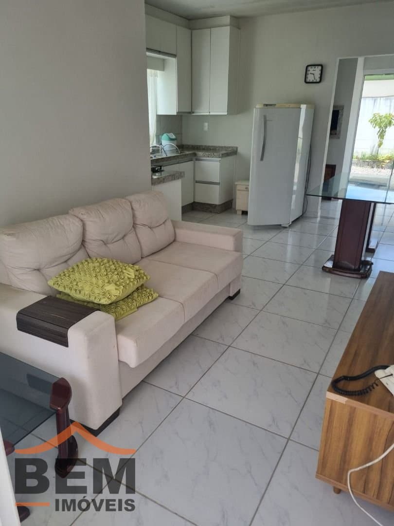Casa para Venda com 2 quartos e 75m² no bairro Santa Regina, em Itajaí