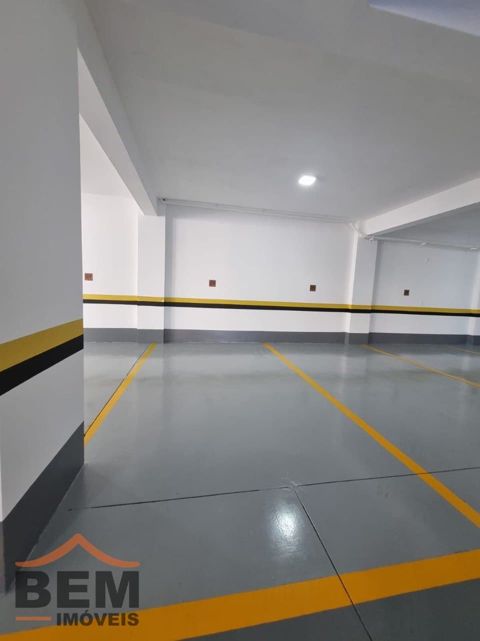 Apartamento para Venda com 2 quartos e 69m² no bairro Centro, em Navegantes