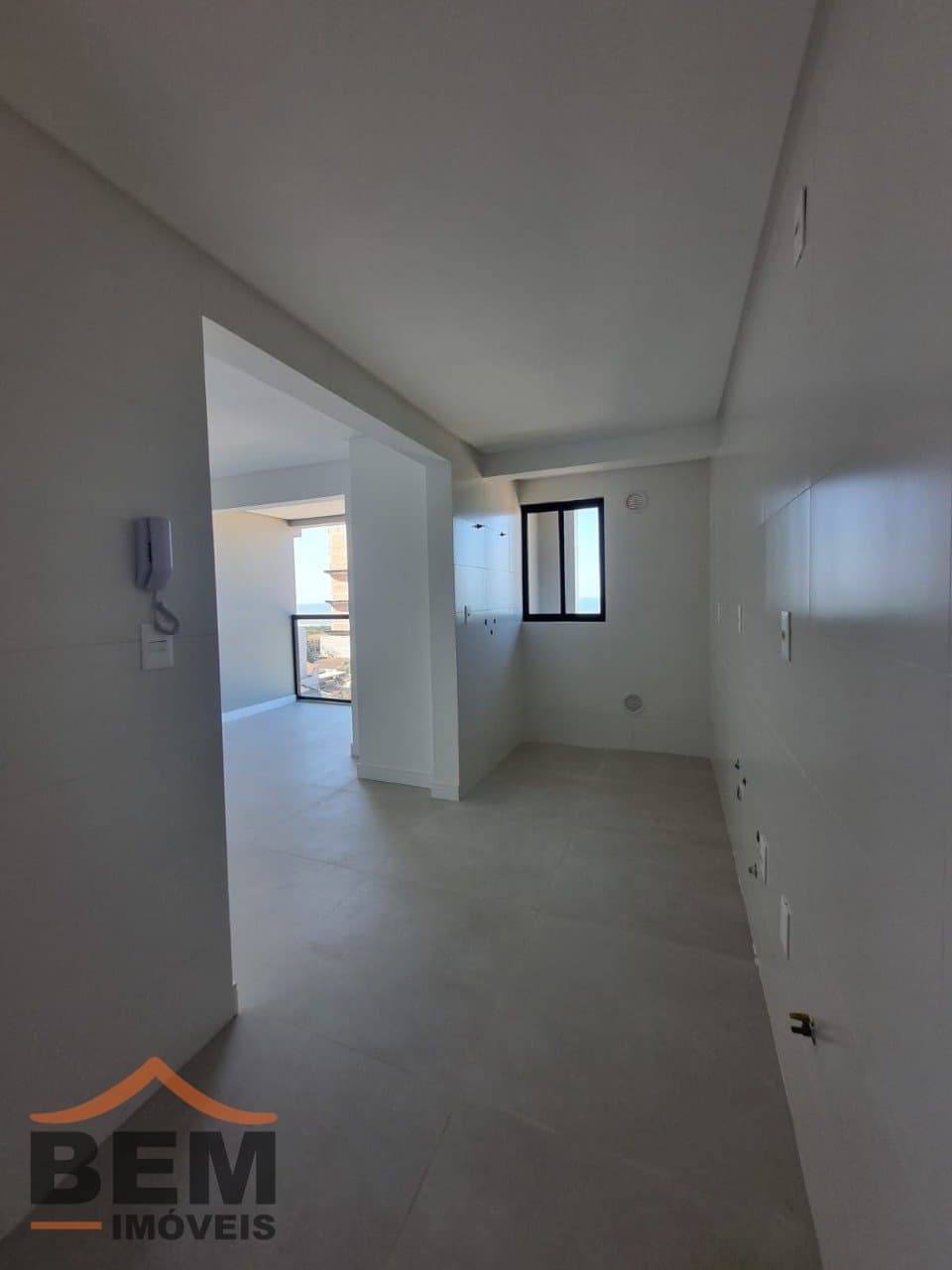 Apartamento para Venda com 2 quartos e 69m² no bairro Centro, em Navegantes