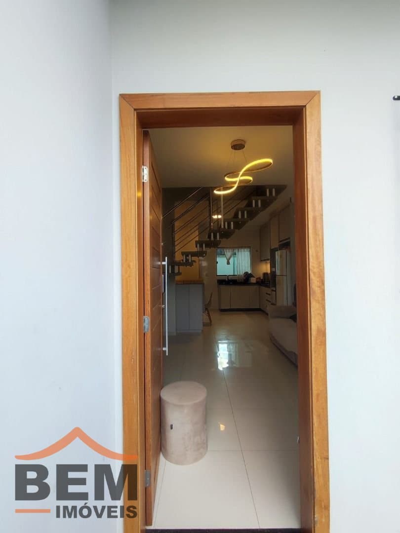 Casa para Venda com 2 quartos e 84m² no bairro Bairro Rio Pequeno, em Camboriú