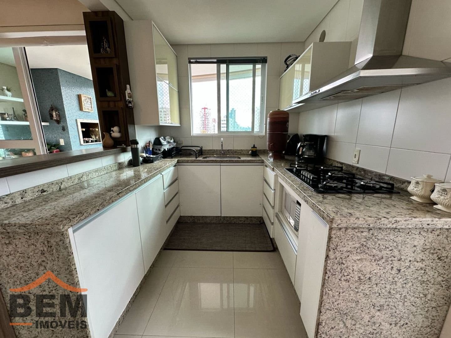 Apartamento para Venda com 3 quartos e 97m² no bairro Centro, em Itajaí