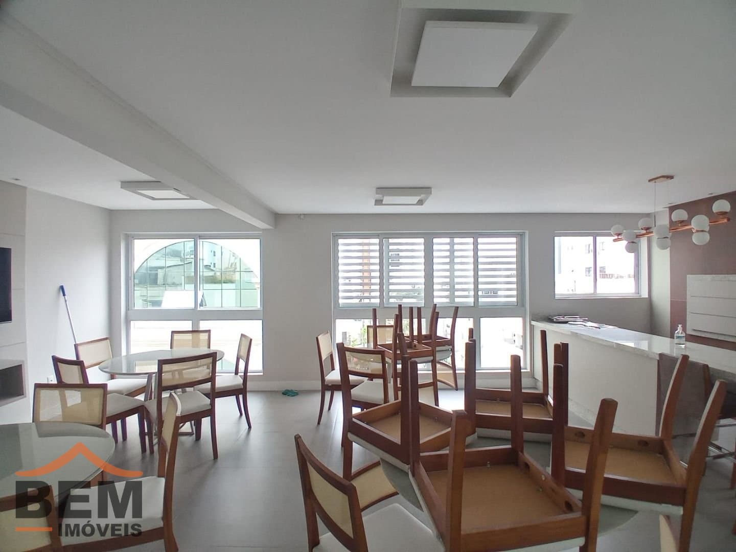 Apartamento para Venda com 2 quartos e 93m² no bairro Centro, em Balneário Camboriú