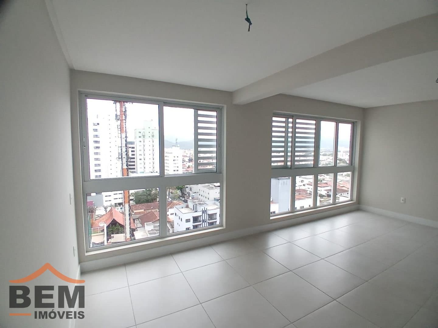Apartamento para Venda com 2 quartos e 93m² no bairro Centro, em Balneário Camboriú