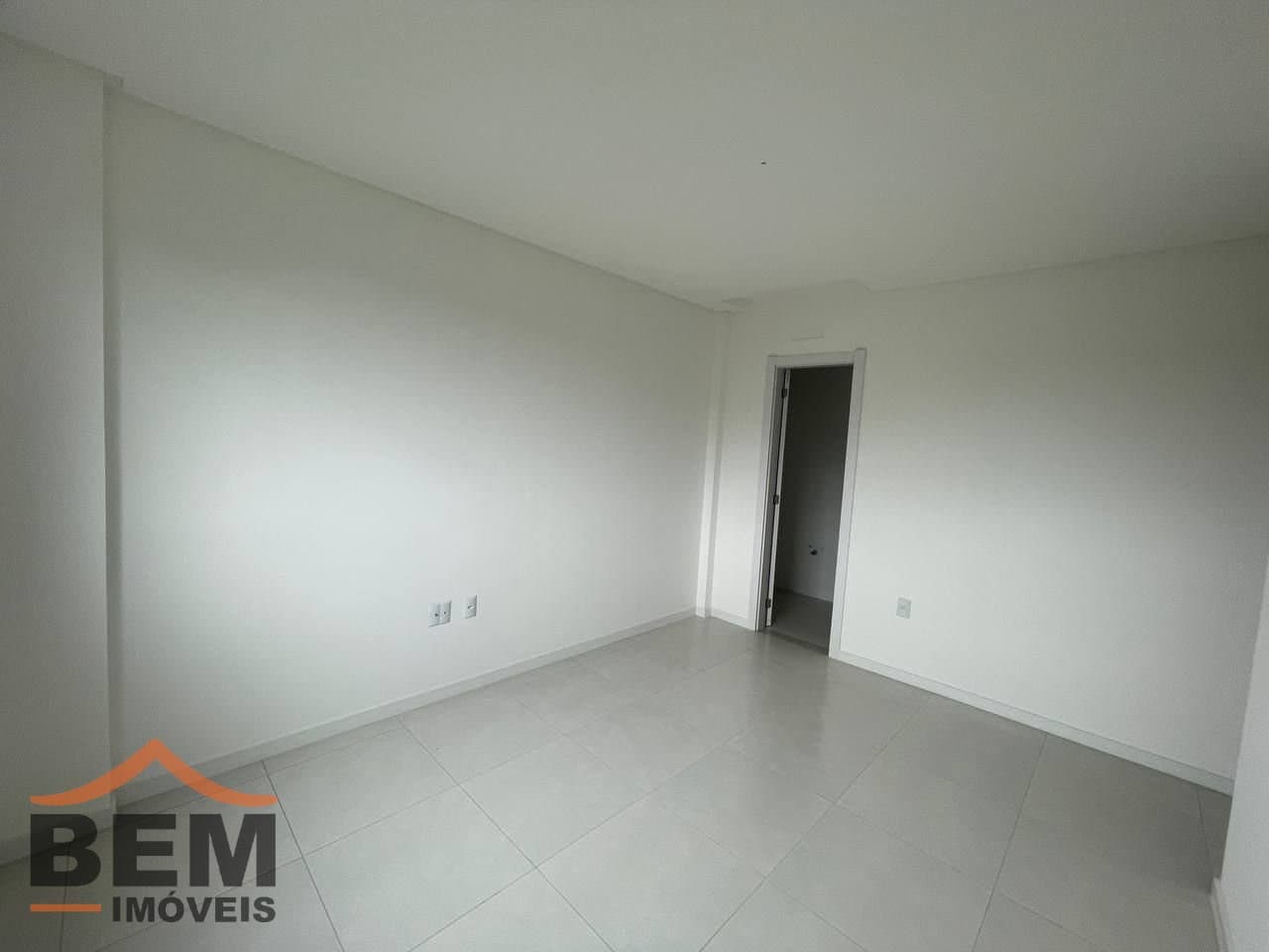Apartamento para Venda com 2 quartos e 81m² no bairro Monte Alegre, em Camboriú