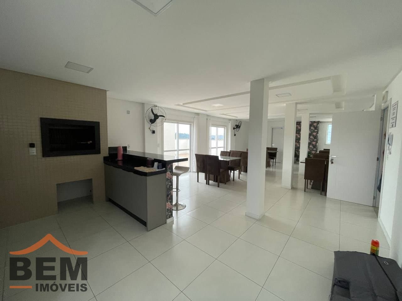 Apartamento para Venda com 2 quartos e 81m² no bairro Várzea do Ranchinho, em Camboriú