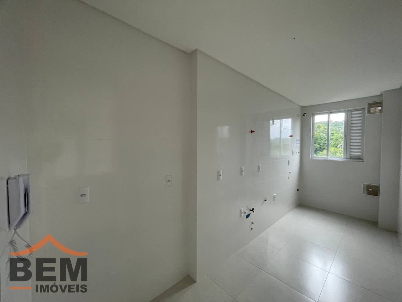 Apartamento para Venda com 2 quartos e 81m² no bairro Várzea do Ranchinho, em Camboriú