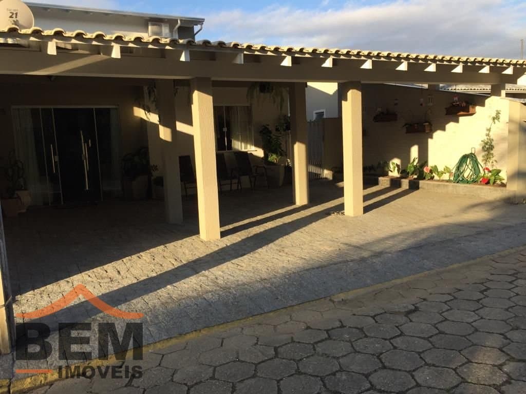 Casa para Venda com 3 quartos e 156m² no bairro Dom Bosco, em Itajaí
