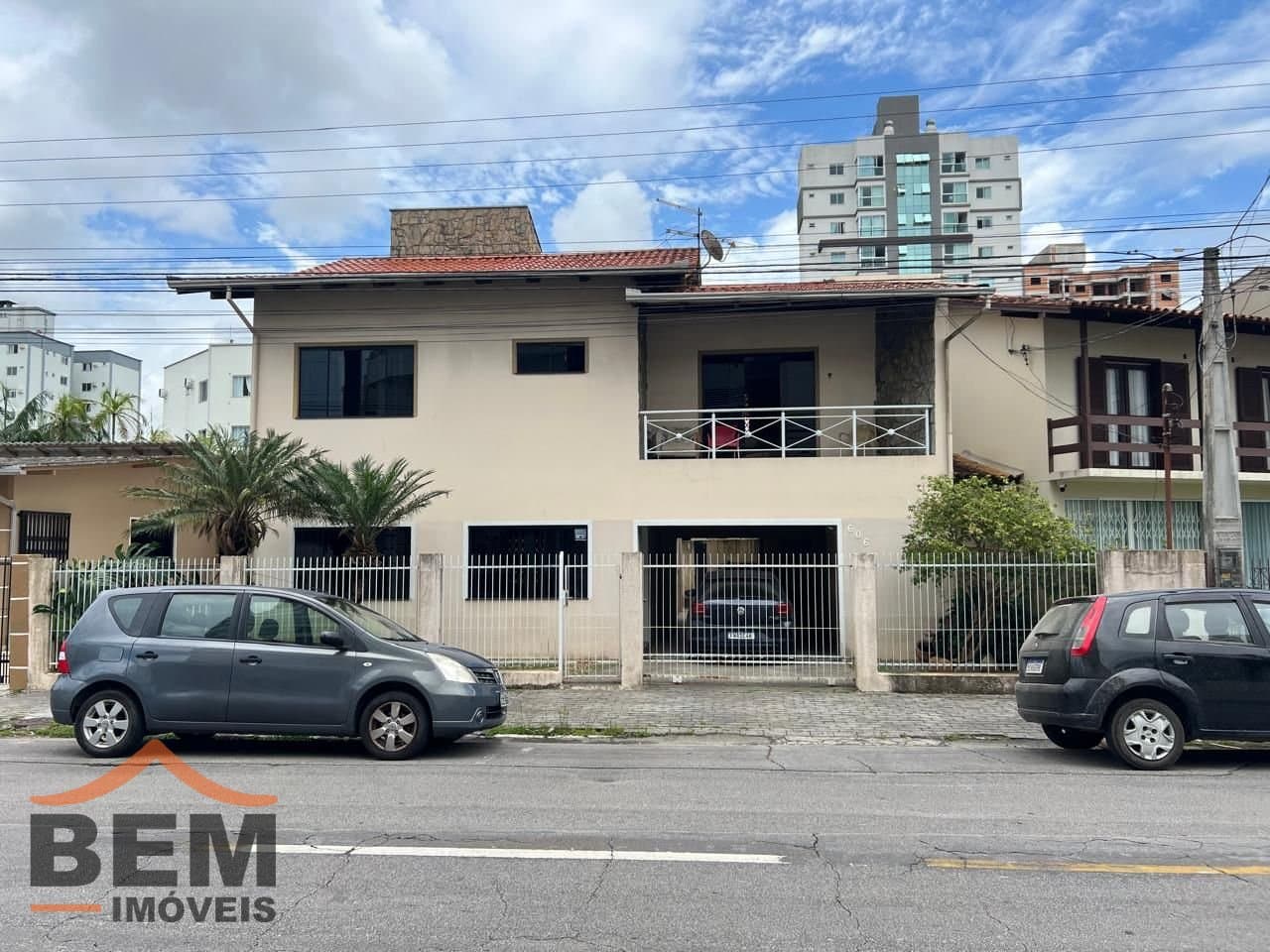 Casa para Venda com 4 quartos e 550m² no bairro Vila Operária, em Itajaí