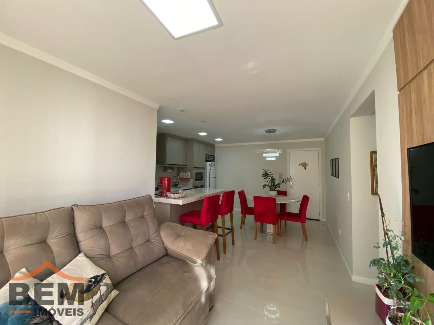 Apartamento para Venda com 2 quartos e 65m² no bairro Nações, em Balneário Camboriú