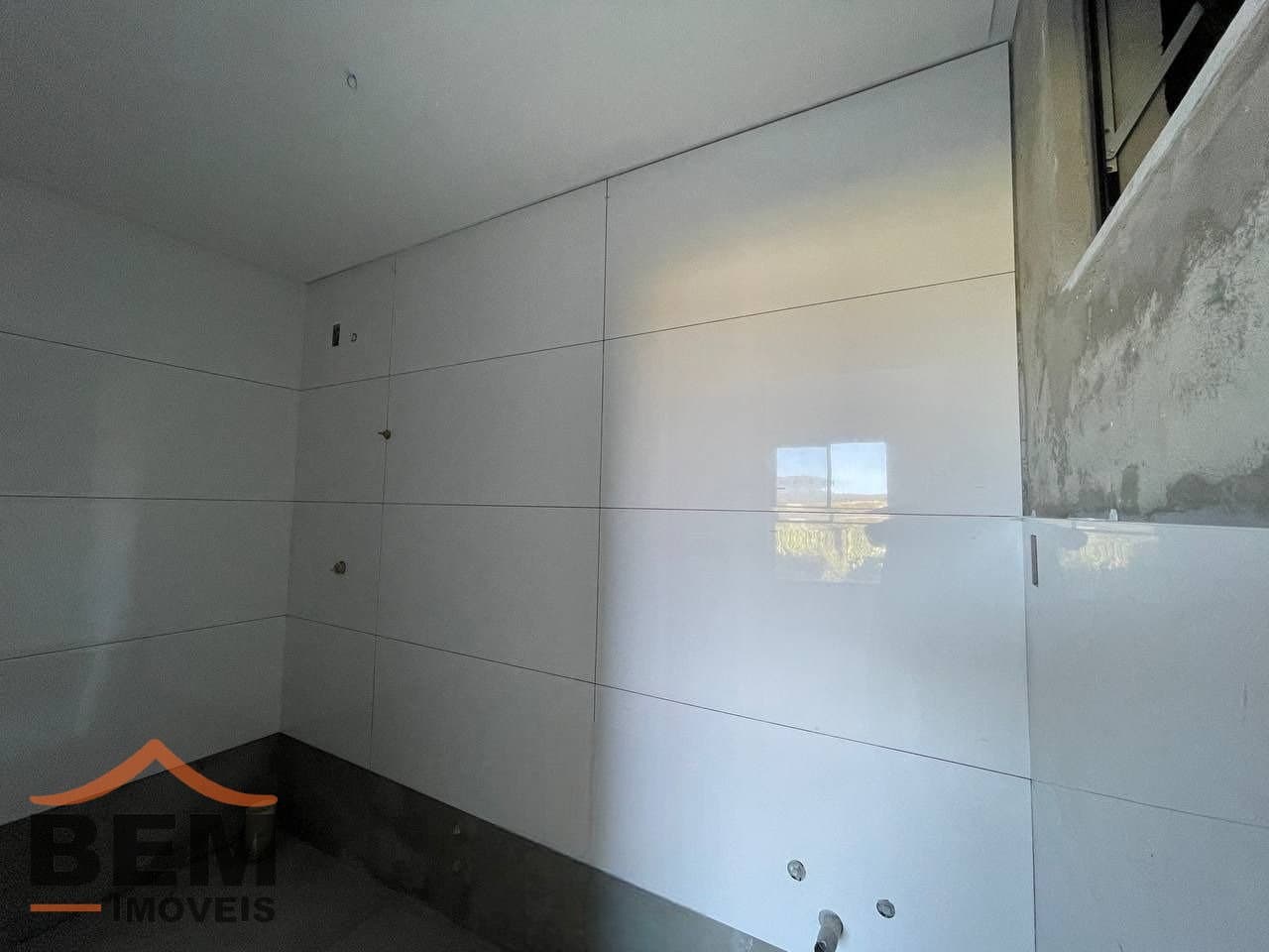 Apartamento para Venda com 2 quartos e 75m² no bairro Centro, em Camboriú