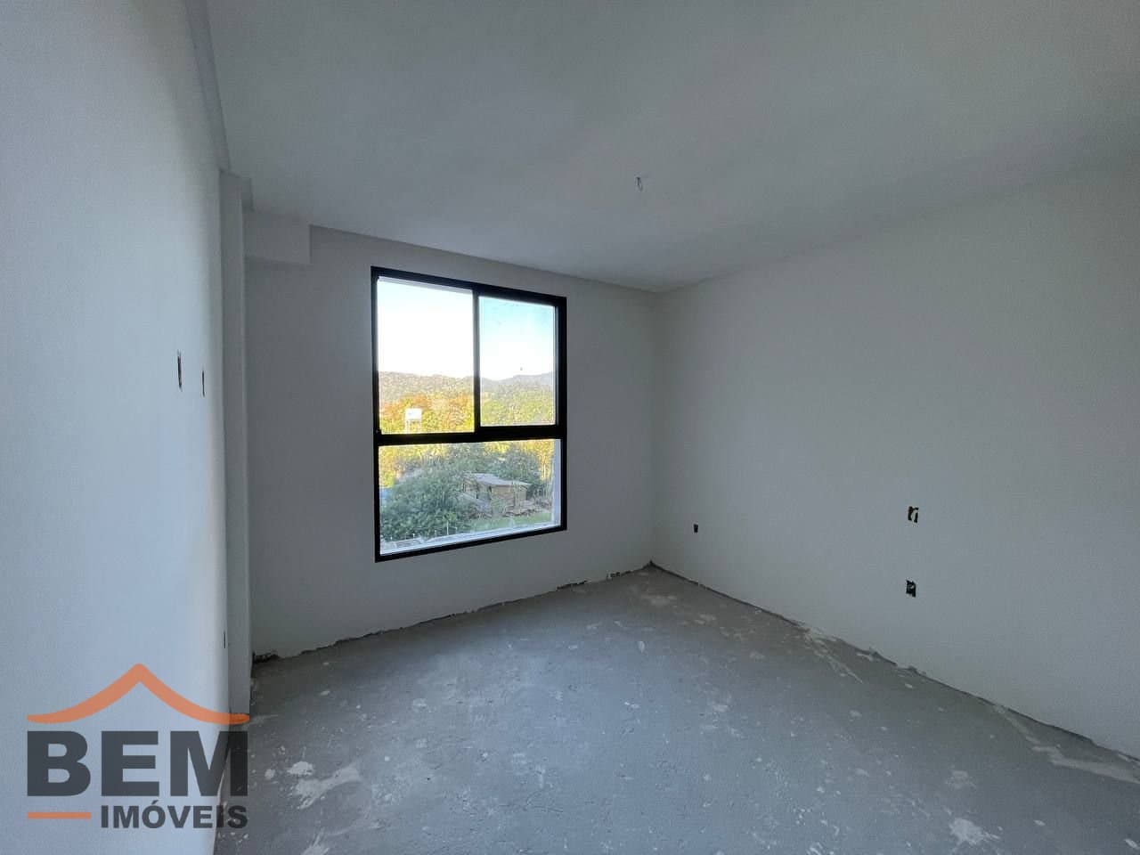 Apartamento para Venda com 2 quartos e 75m² no bairro Centro, em Camboriú