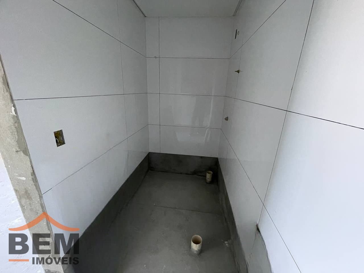Apartamento para Venda com 2 quartos e 75m² no bairro Centro, em Camboriú