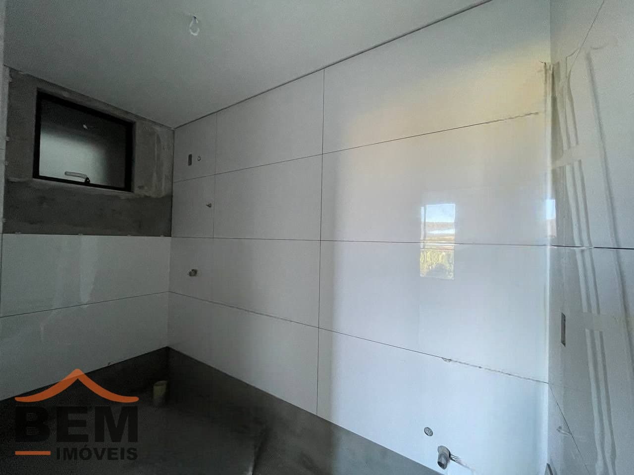 Apartamento para Venda com 2 quartos no bairro Centro, em Camboriú
