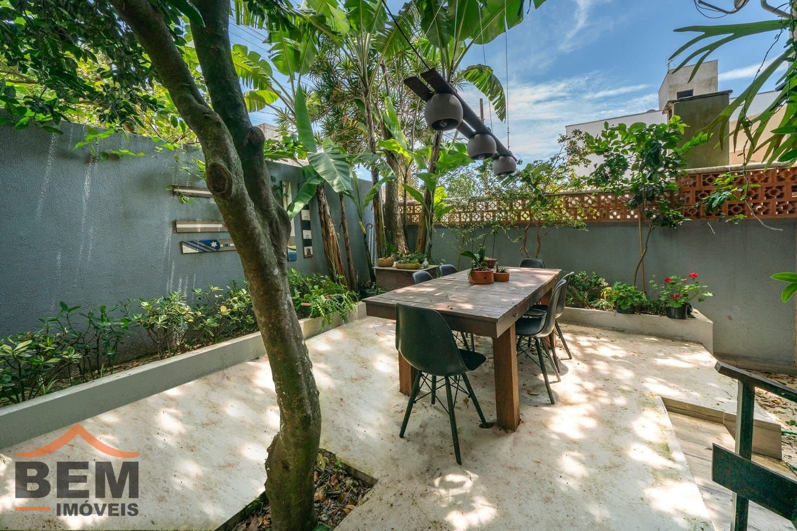 Casa para Venda com 3 quartos e 150m² no bairro Centro, em Bombinhas