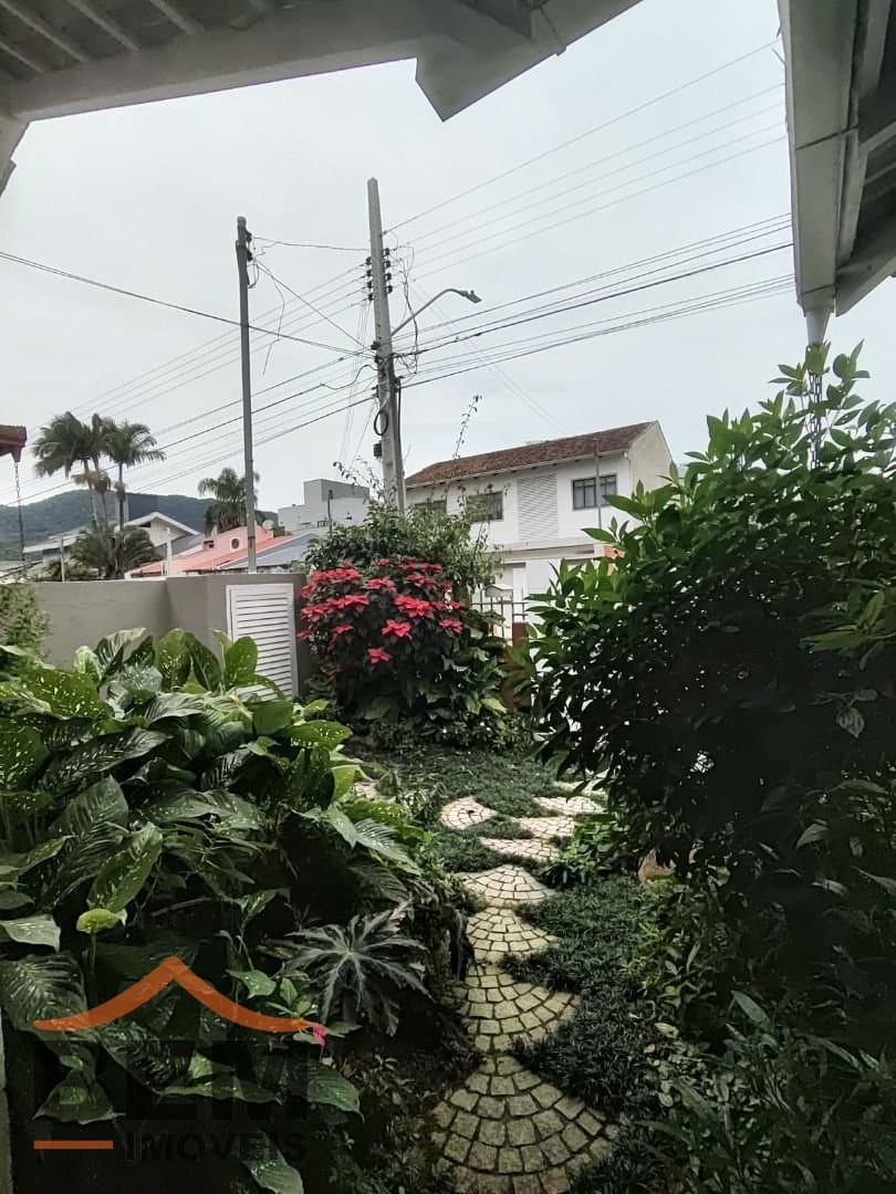 Casa para Venda com 2 quartos e 222m² no bairro Dom Bosco, em Itajaí
