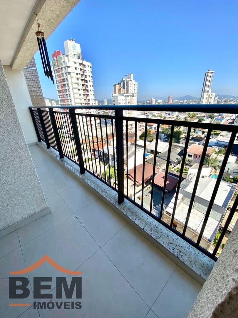 Apartamento para Venda com 2 quartos e 67m² no bairro Vila Operária, em Itajaí