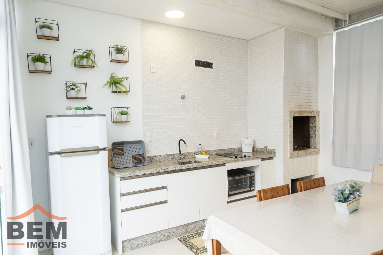 Apartamento para Venda com 3 quartos e 108m² no bairro Centro, em Camboriú