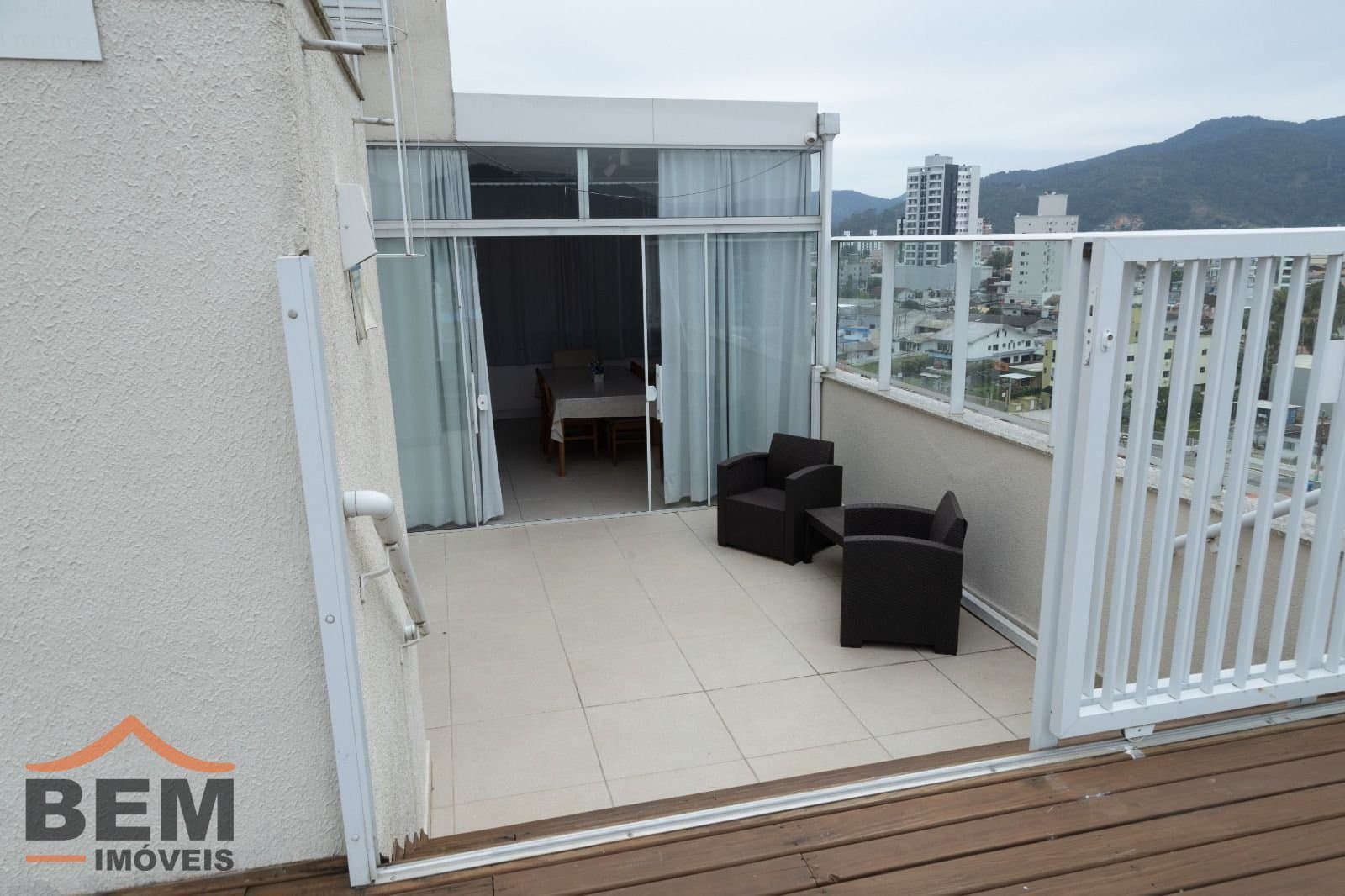 Apartamento para Venda com 3 quartos e 108m² no bairro Centro, em Camboriú