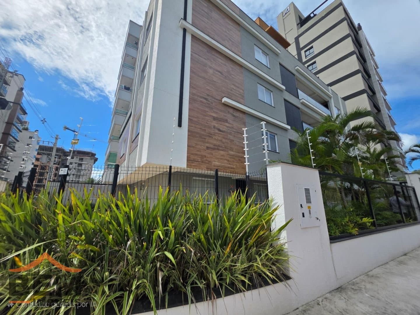 Apartamento para Locação com 1 quarto e 30m² no bairro Praia Brava, em Itajaí