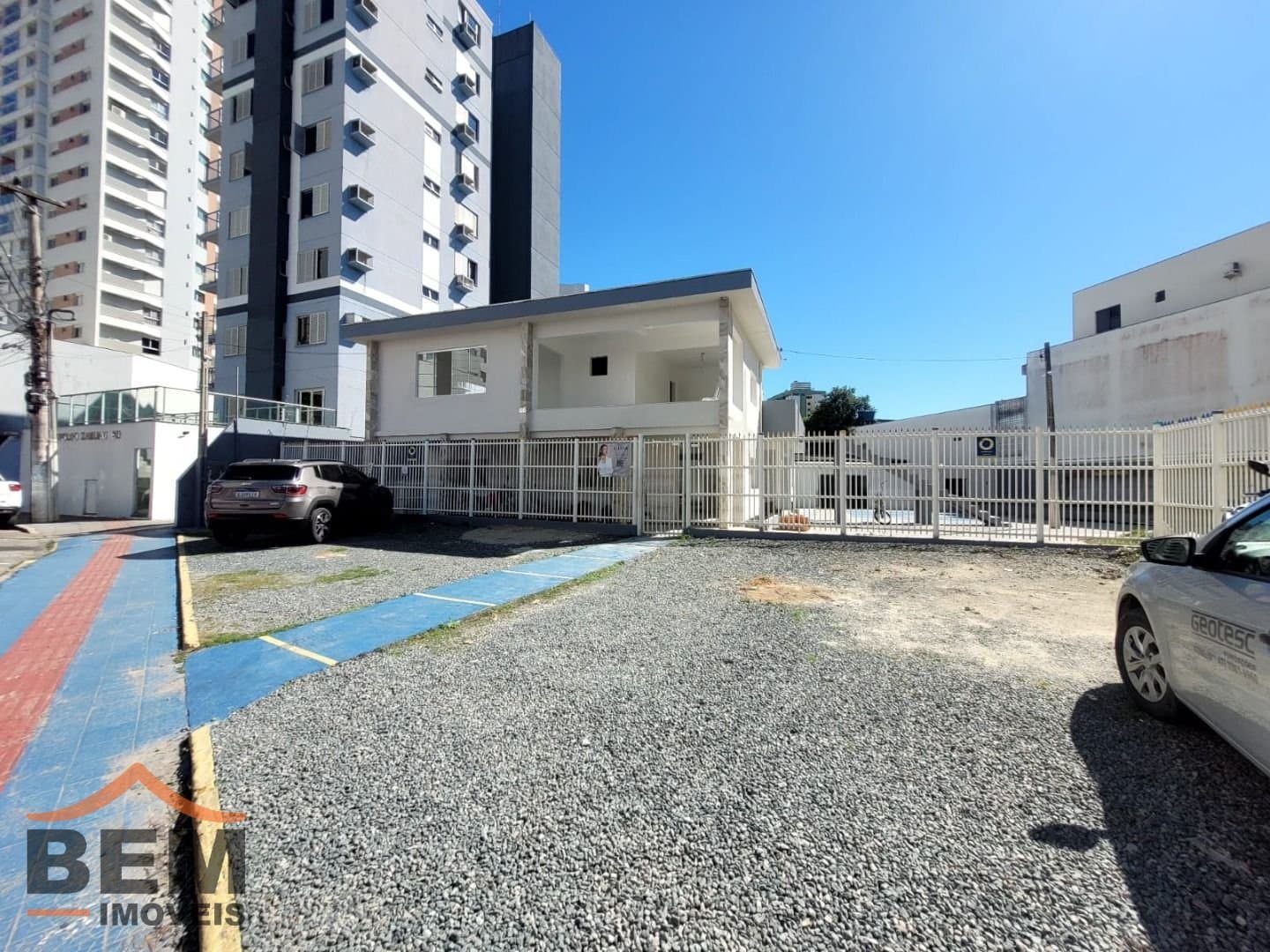 Casa comercial para Locação com 2 quartos e 500m² no bairro Centro, em Itajaí