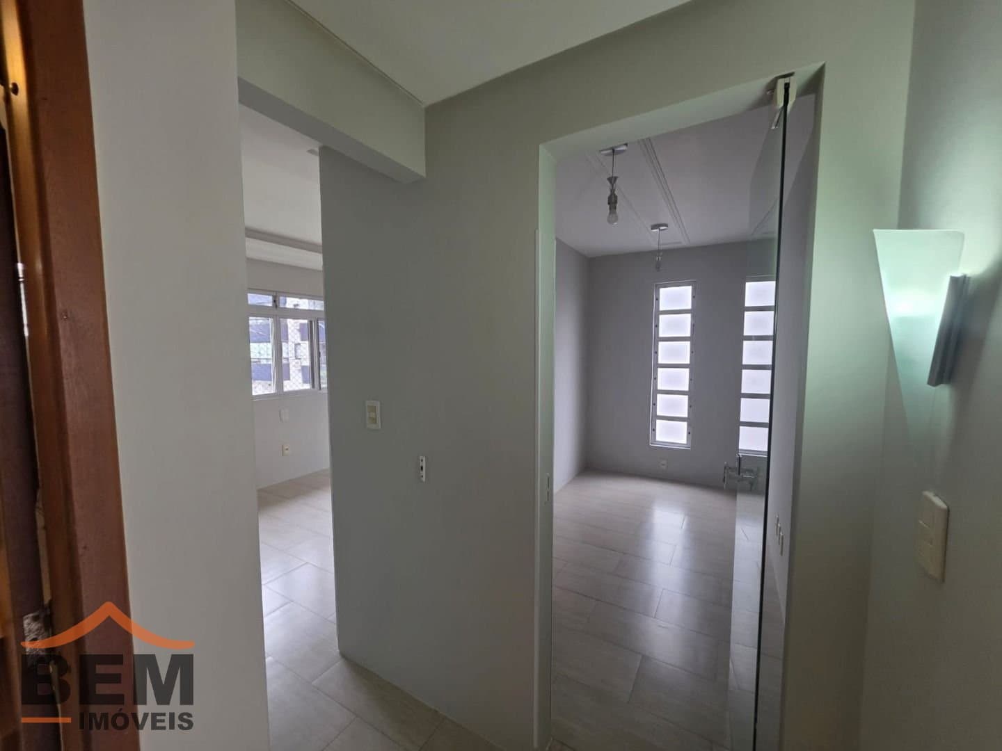 Apartamento para Locação com 2 quartos e 60m² no bairro Nações, em Balneário Camboriú