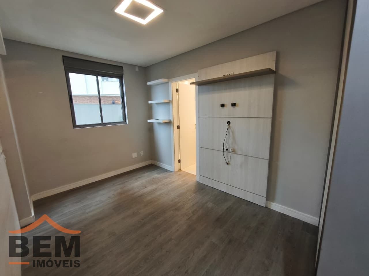 Apartamento para Venda com 3 quartos no bairro Centro, em Itajaí