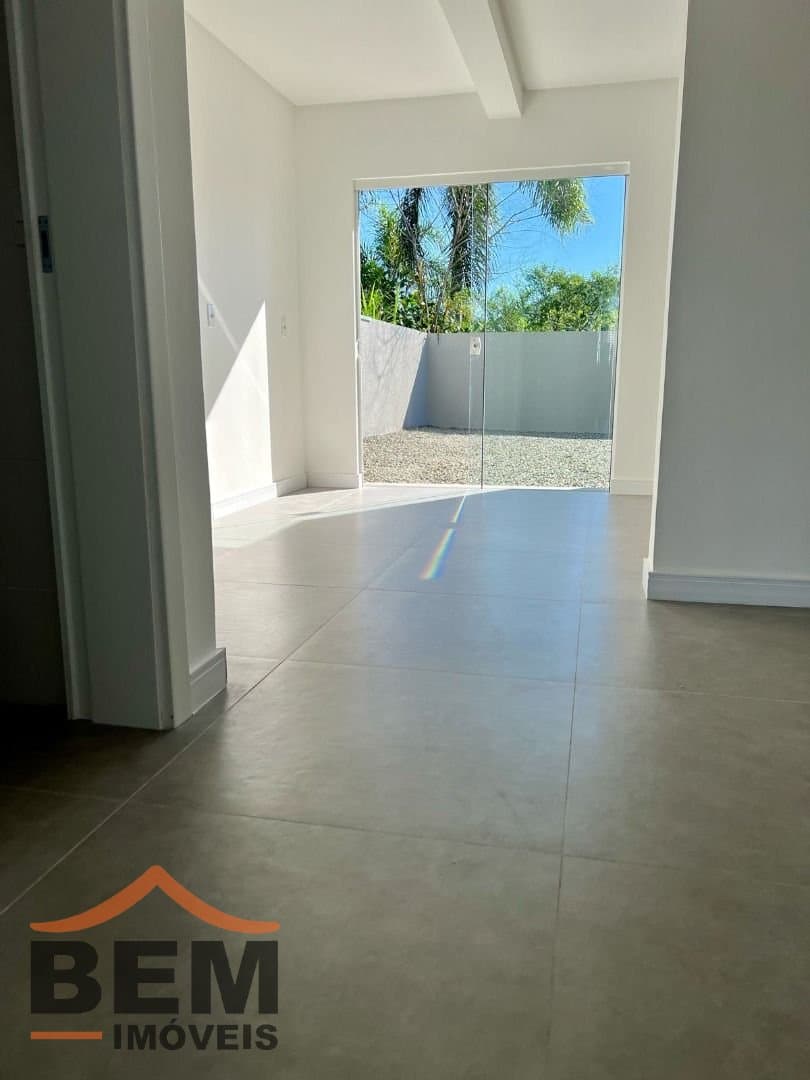 Casa para Venda com 3 quartos e 115m² no bairro Espinheiros, em Itajaí