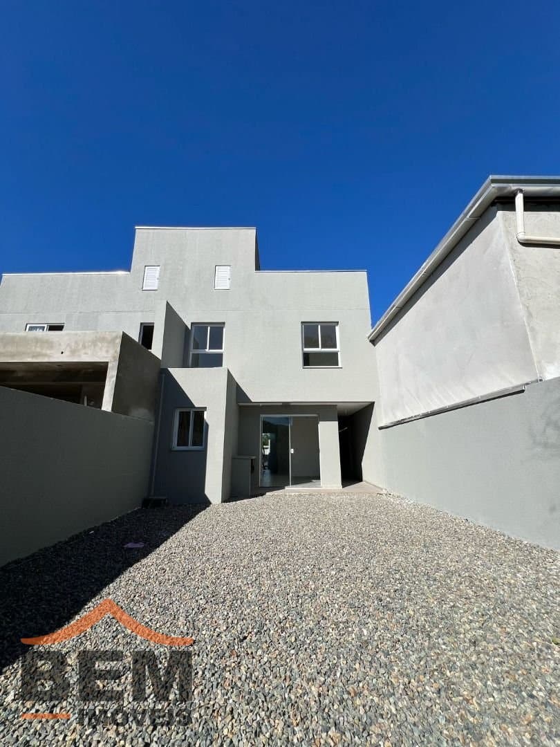 Casa para Venda com 3 quartos e 115m² no bairro Espinheiros, em Itajaí