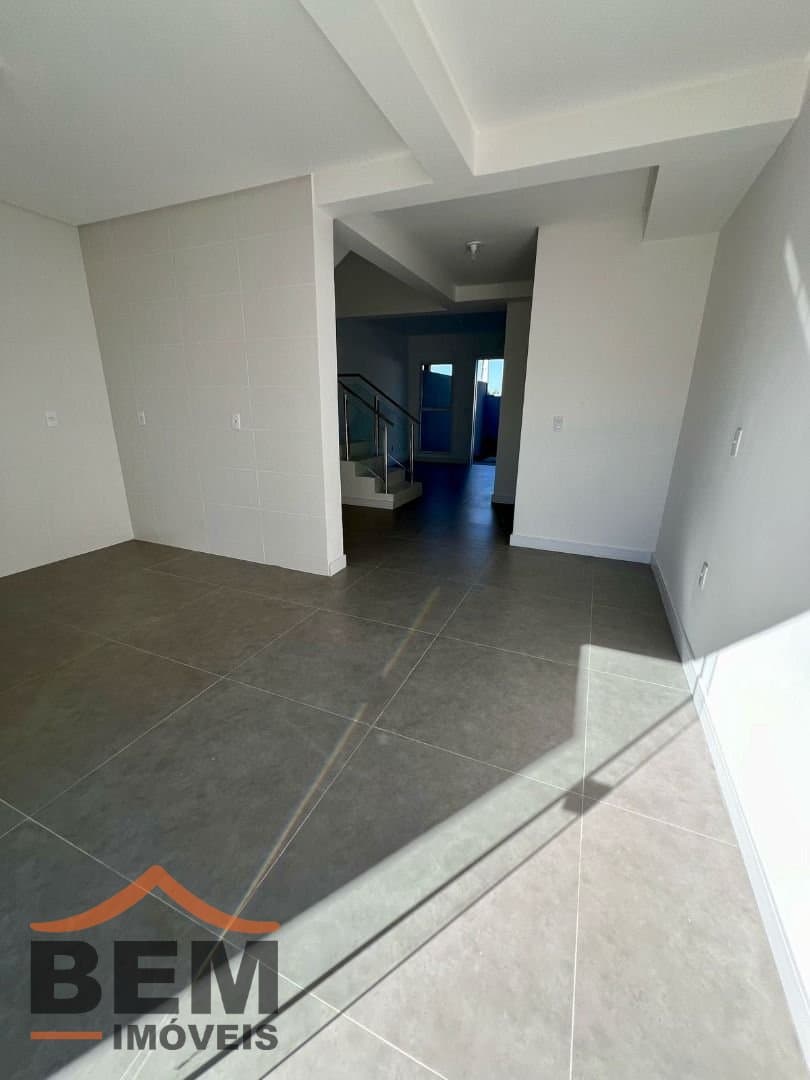 Casa para Venda com 3 quartos e 115m² no bairro Espinheiros, em Itajaí