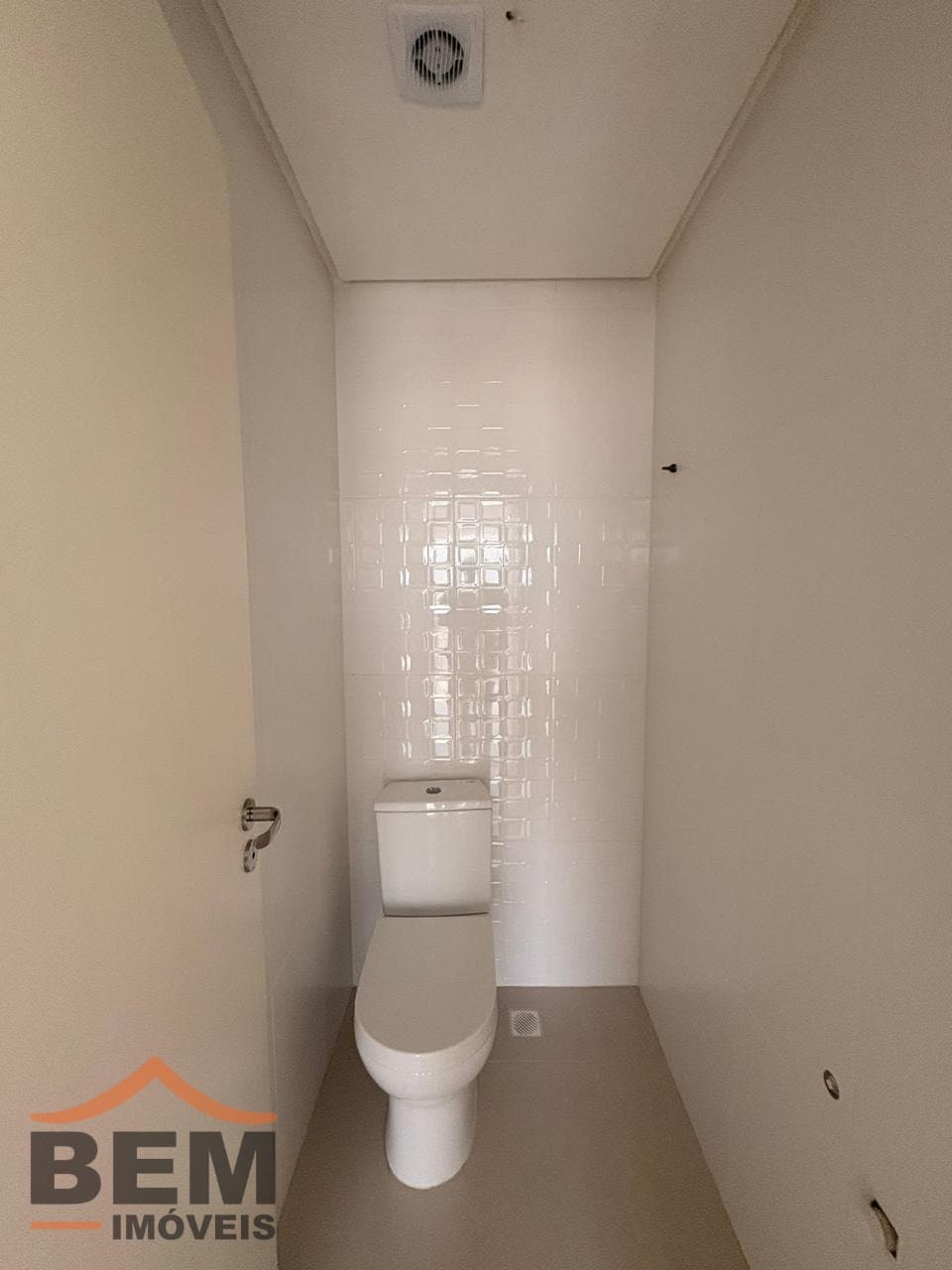 Sala Comercial para Locação com 46m² no bairro Centro, em Itajaí