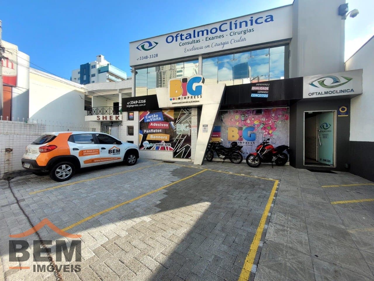 Sala Comercial para Locação com 100m² no bairro Centro, em Itajaí