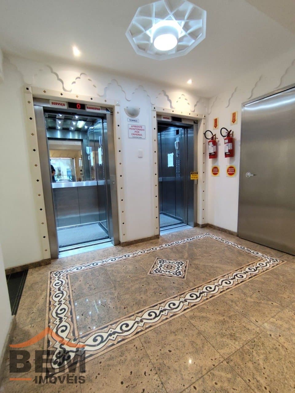 Apartamento para Venda com 2 quartos e 107m² no bairro Pioneiros, em Balneário Camboriú