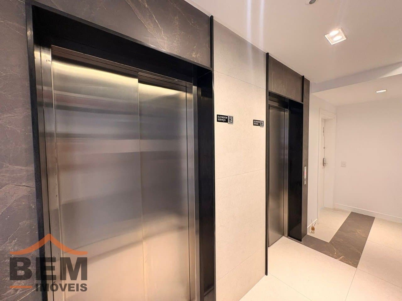Apartamento para Locação com 2 quartos e 115m² no bairro Fazenda, em Itajaí