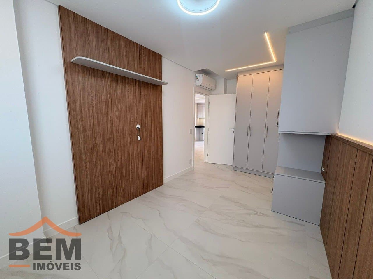 Apartamento para Locação com 2 quartos e 115m² no bairro Fazenda, em Itajaí