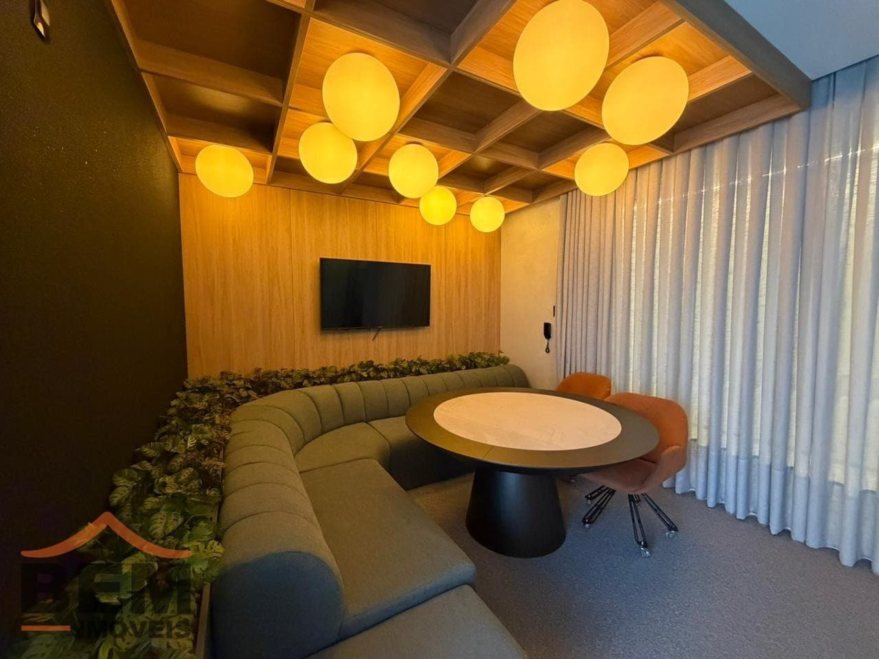 Apartamento para Locação com 3 quartos e 123m² no bairro Meia Praia, em Itapema