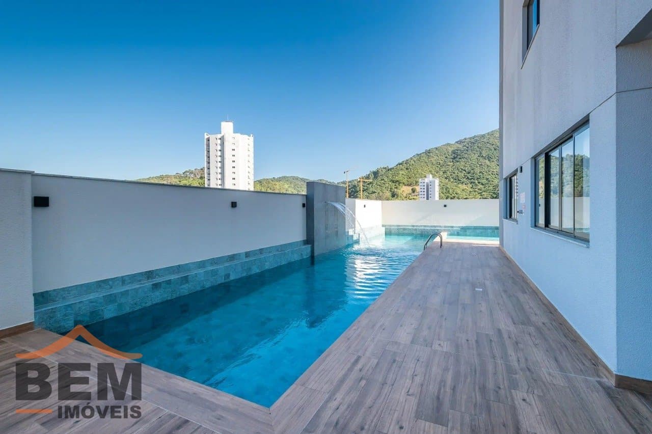 Apartamento para Venda com 2 quartos e 83m² no bairro Fazenda, em Itajaí
