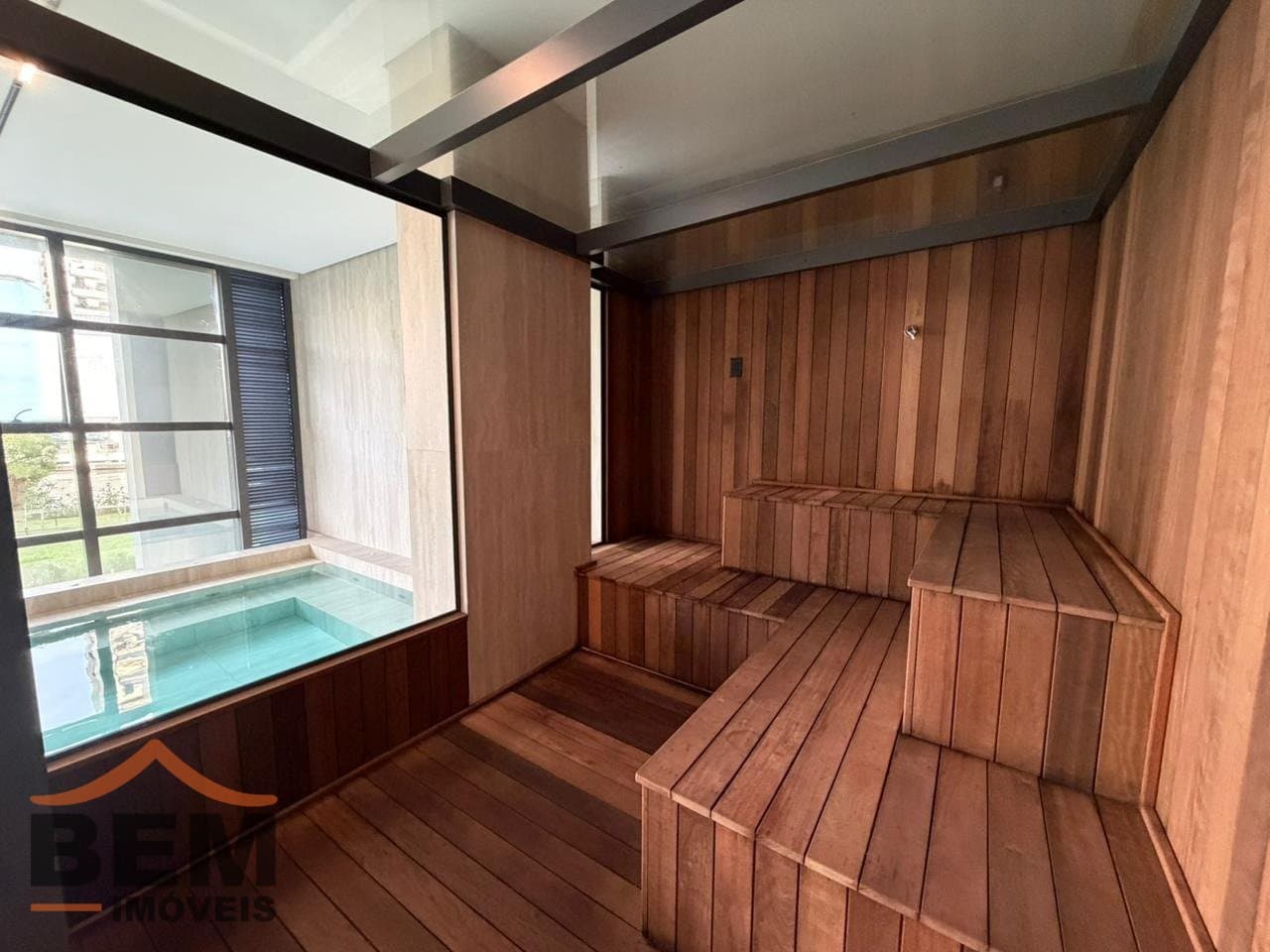 Apartamento para Venda com 3 quartos e 123m² no bairro Meia Praia, em Itapema