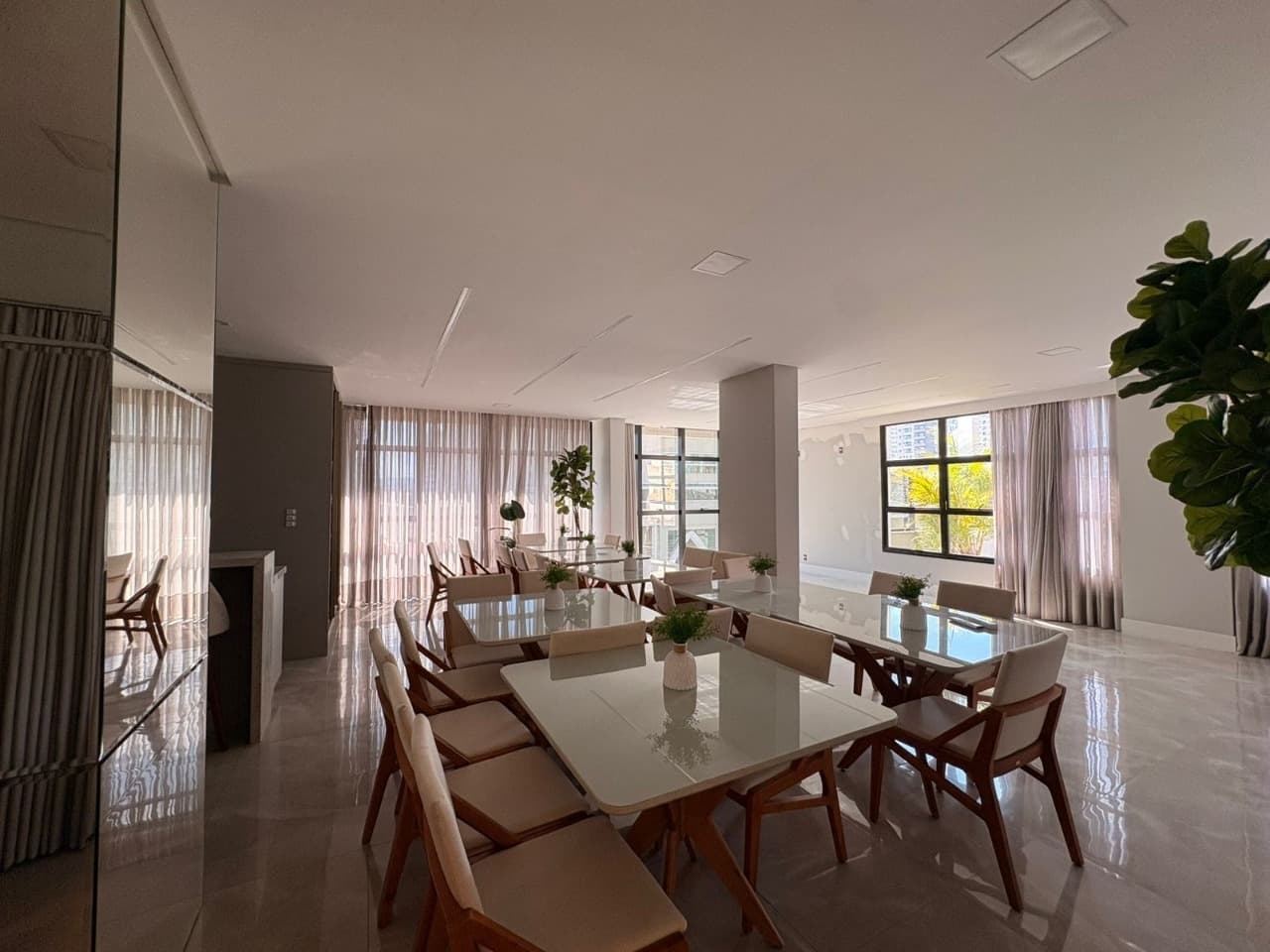 Apartamento para Venda com 3 quartos no bairro Vila Operária, em Itajaí: 31 - SALÃO DE FESTAS