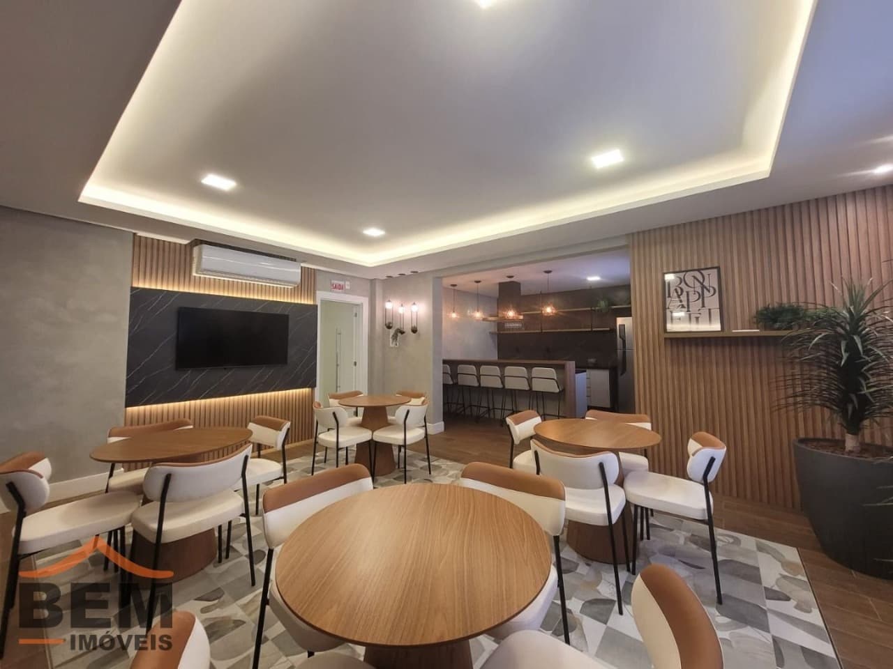 Apartamento para Venda com 3 quartos no bairro Vila Operária, em Itajaí: 30 - ESPAÇO GOURMET