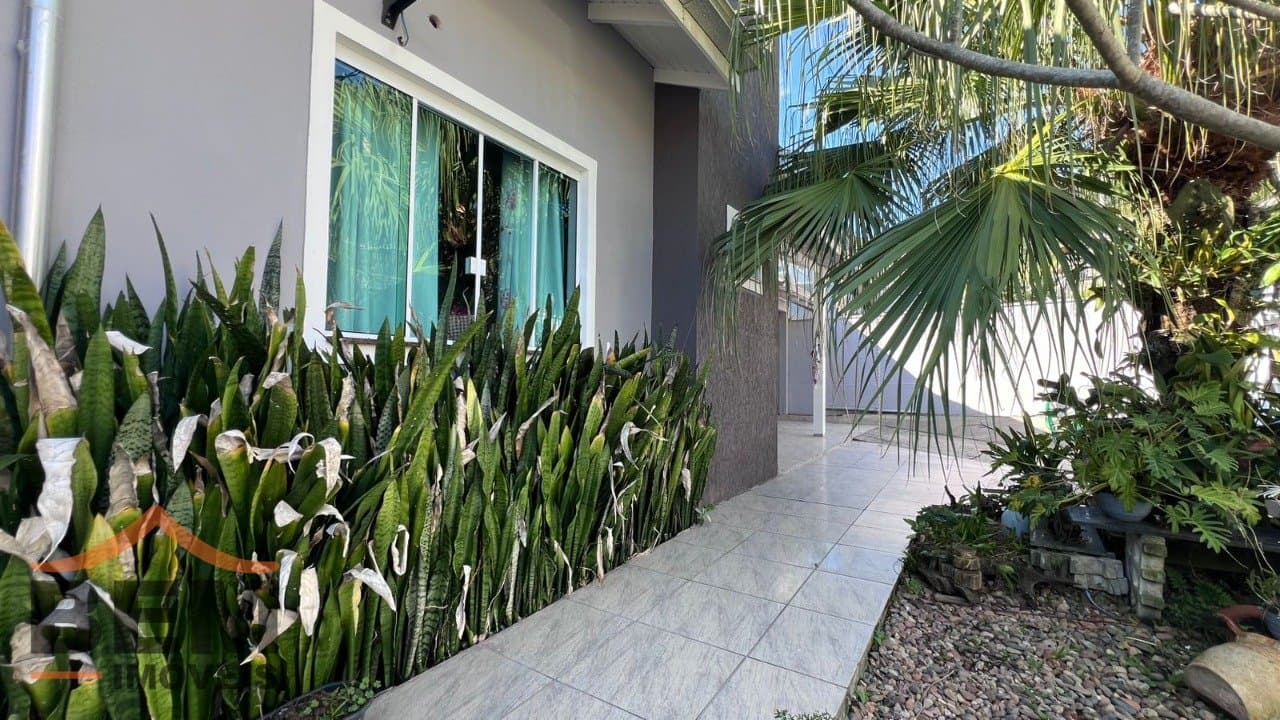 Casa para Venda com 5 quartos e 325m² no bairro Ressacada, em Itajaí